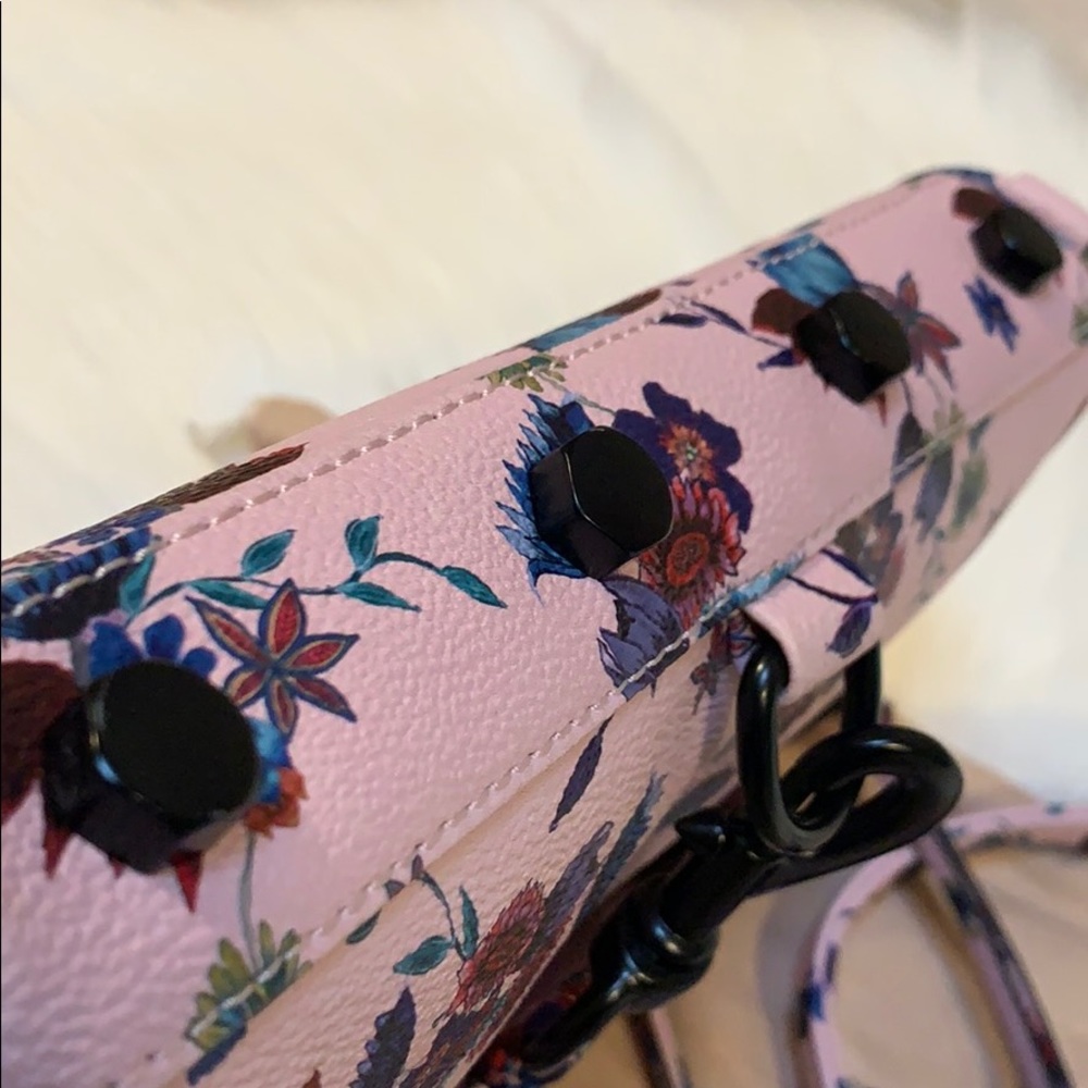 Sold - Picture 8 of 9